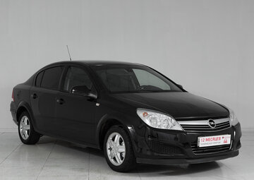 Opel Astra Вид 3