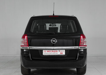 Opel Zafira Вид 5