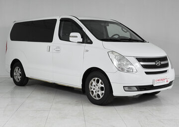 Hyundai Grand Starex Вид 3