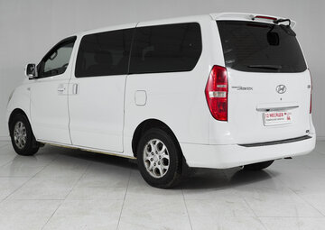 Hyundai Grand Starex Вид 4