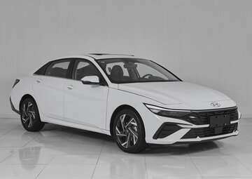 Hyundai Elantra Вид 3