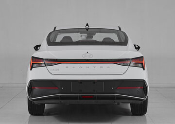 Hyundai Elantra Вид 5