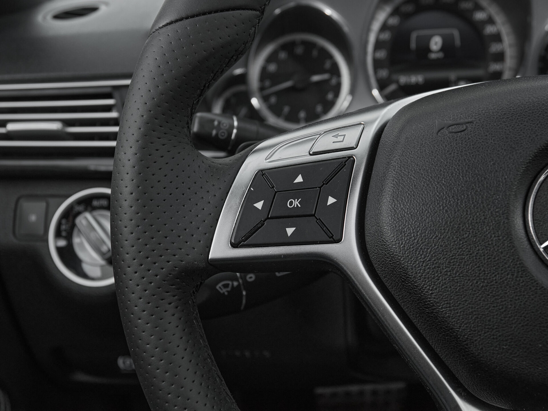 Mercedes benz E-Класс