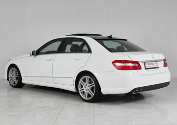 Mercedes benz E-Класс Вид 4