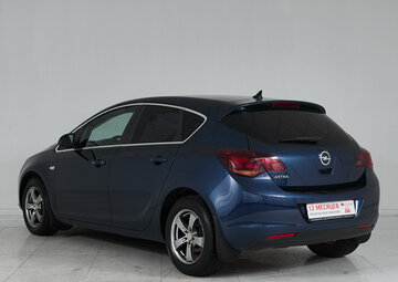 Opel Astra Вид 4
