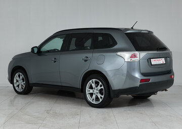 Mitsubishi Outlander Вид 4