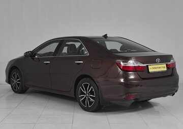 Toyota Camry Вид 4