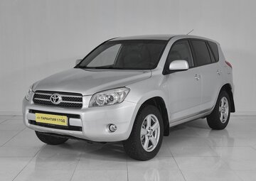 Toyota RAV4 Вид 1