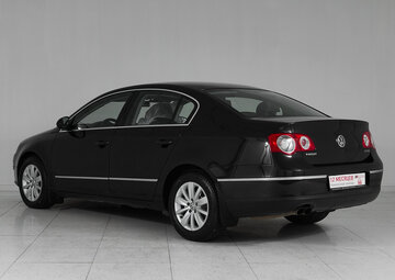 Volkswagen Passat Вид 4