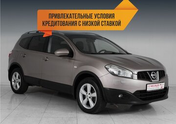 Nissan Qashqai+2 Вид 1