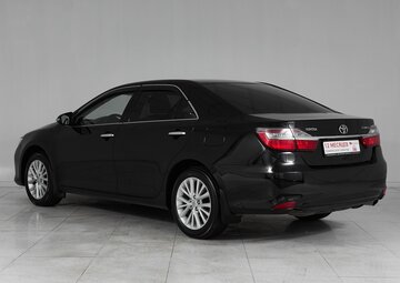 Toyota Camry Вид 4