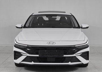 Hyundai Elantra Вид 2