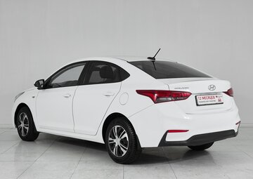 Hyundai Solaris Вид 4