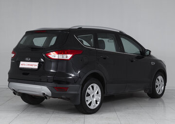 Ford Kuga Вид 4