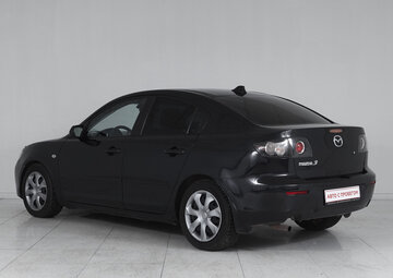 Mazda 3 Вид 4