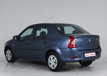 Renault Logan Вид 4