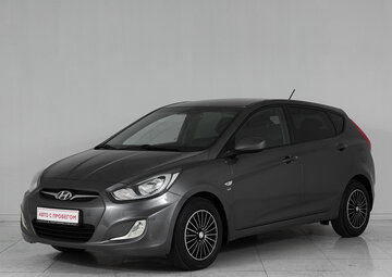 Hyundai Solaris Вид 1