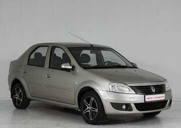 Renault Logan Вид 3