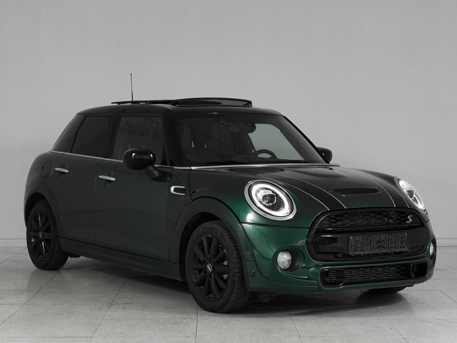 Mini Hatch