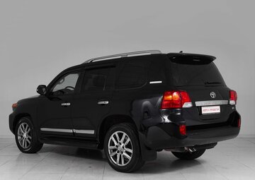 Toyota Land Cruiser Вид 4