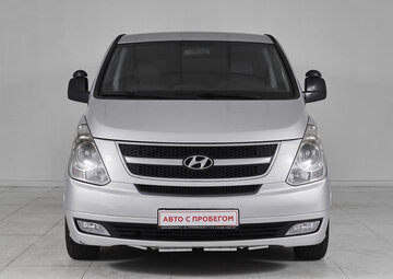 Hyundai Grand Starex Вид 2