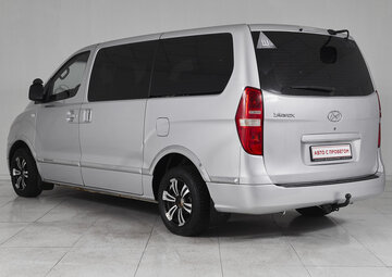 Hyundai Grand Starex Вид 4