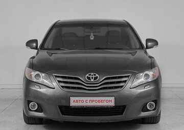 Toyota Camry Вид 2