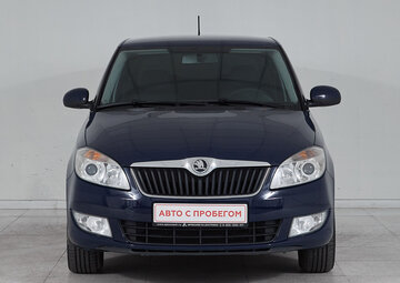 Skoda Fabia Вид 2