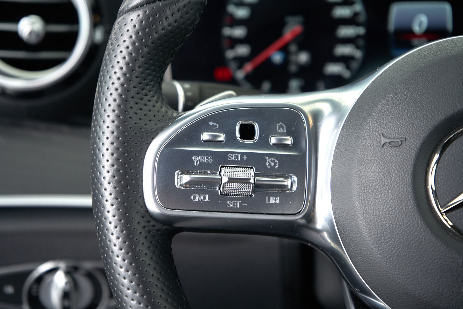 Mercedes benz E-Класс