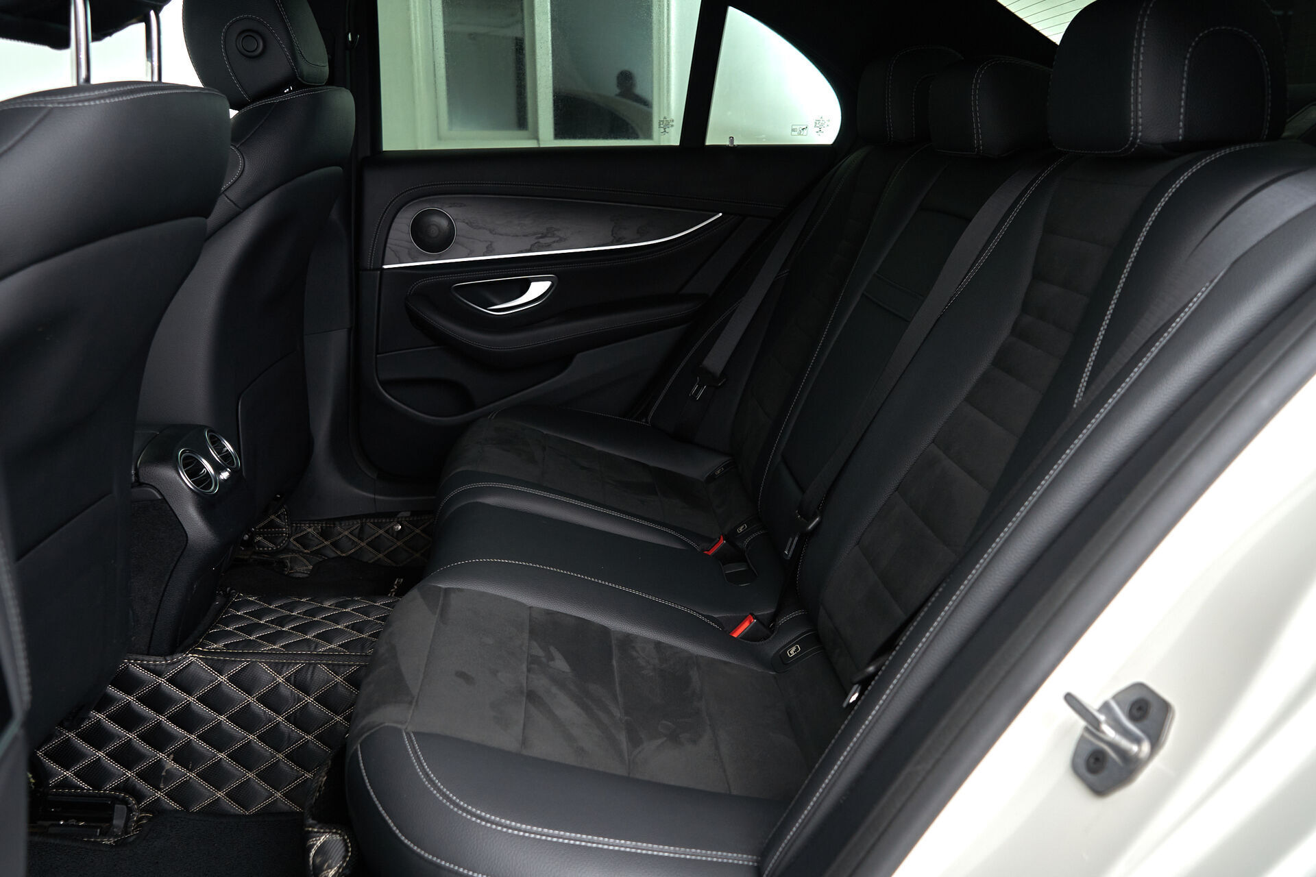 Mercedes benz E-Класс