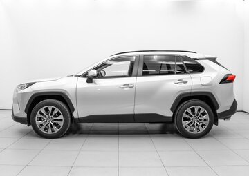 Toyota RAV4 Вид 3