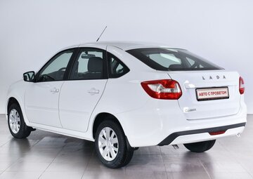 Lada Granta Вид 3