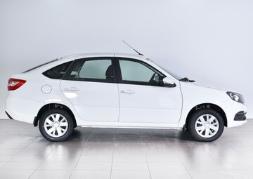 Lada Granta Вид 4