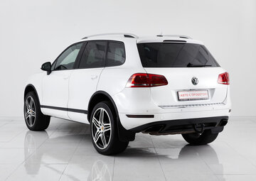 Volkswagen Touareg Вид 4