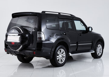 Mitsubishi Pajero Вид 5