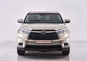 Toyota Highlander Вид 2