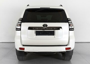 Toyota Land Cruiser Prado Вид 4
