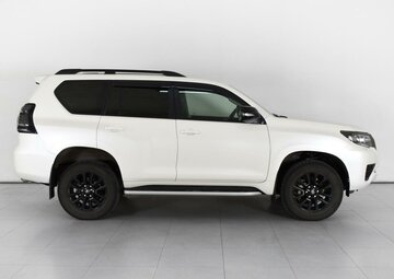 Toyota Land Cruiser Prado Вид 5