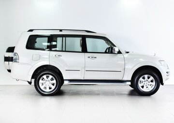 Mitsubishi Pajero Вид 5