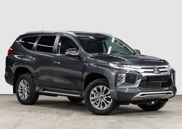 Mitsubishi Pajero Sport Вид 1