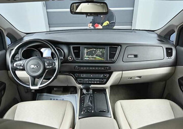 Kia Carnival Вид 5