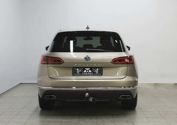 Volkswagen Touareg Вид 5