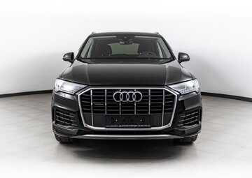 Audi Q7 Вид 2