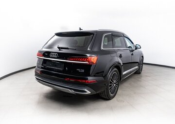 Audi Q7 Вид 3