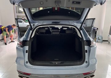 Changan UNI-K Вид 5