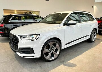 Audi Q7 Вид 1