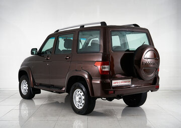 UAZ Patriot Вид 4