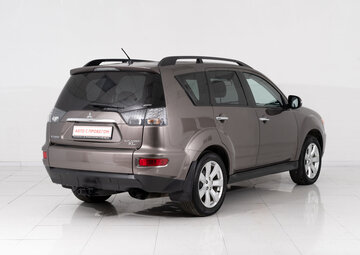 Mitsubishi Outlander Вид 4