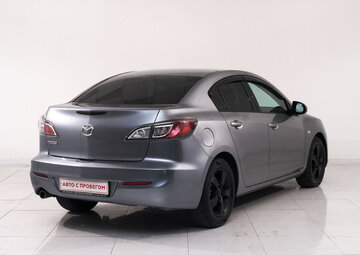 Mazda 3 Вид 4