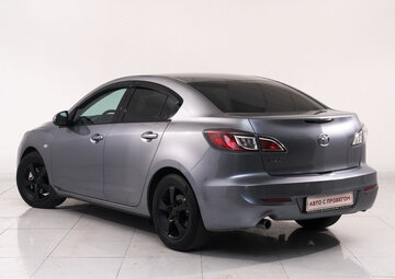Mazda 3 Вид 5